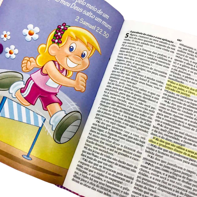 Bíblia da Turminha da Graça Capa Almofadada Menina Letra