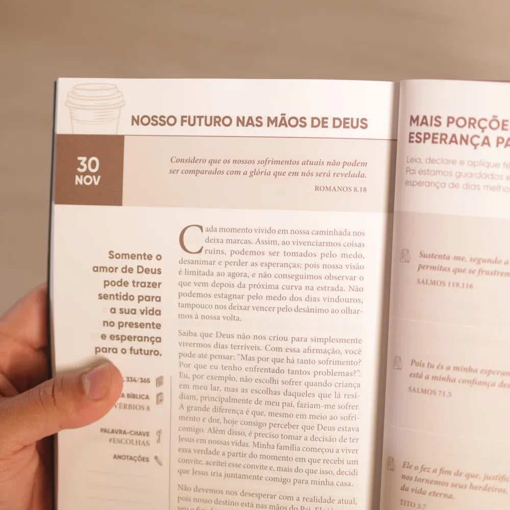Café com Deus Pai Porções Diárias de Esperança Junior Rostirola Futuro