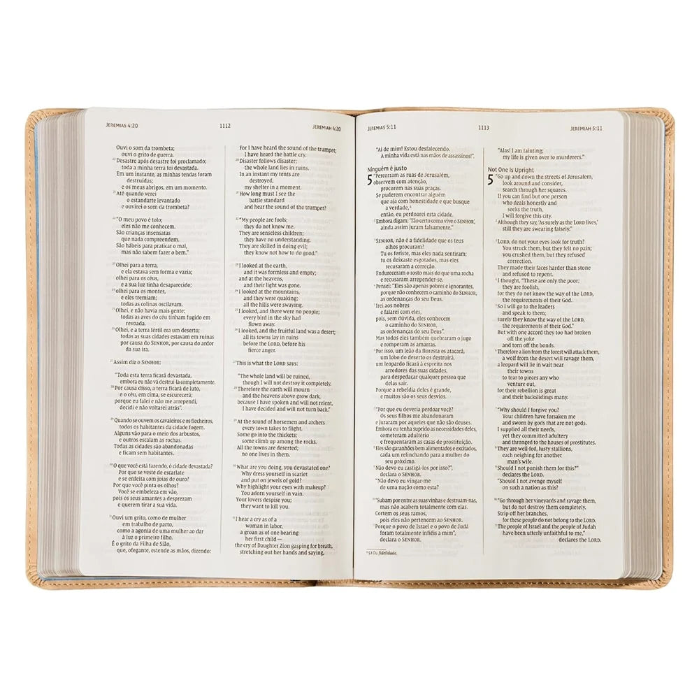 Bíblia Bilíngue | Português e Inglês | NVI | Leitura Perfeita | Capa Couro-soft Bege
