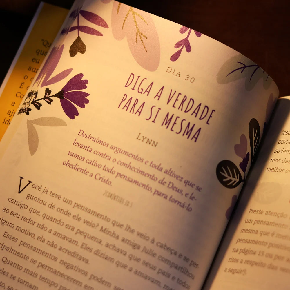 Devocional Amada e Querida | Lynn Cowell e Michelle Nietert