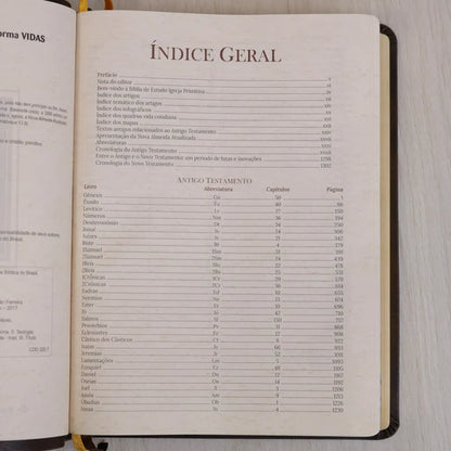 Bíblia de Estudo Igreja Primitiva NAA Capa Luxo Marrom Indice