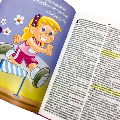 Bíblia da Turminha da Graça Capa Almofadada Menina Letra