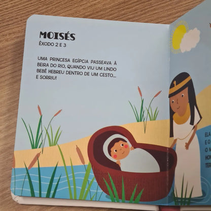 Minha Primeira Bíblia para Meninas Capa almofadada Ciranda Cultural Moises